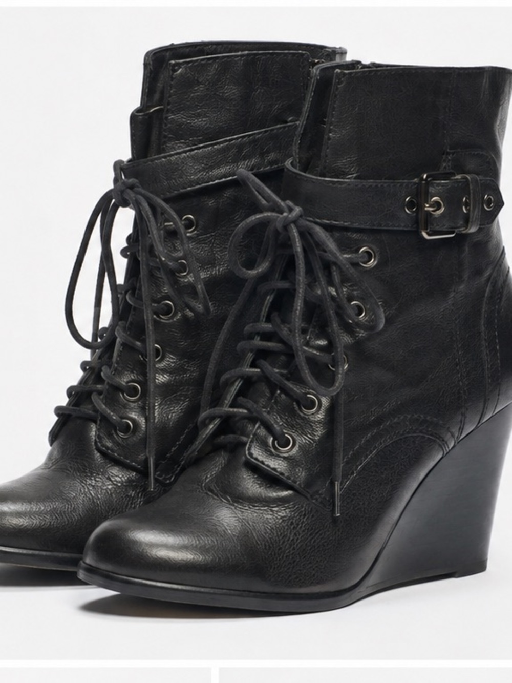 Kenneth Cole Heart of Gold Leather Boots